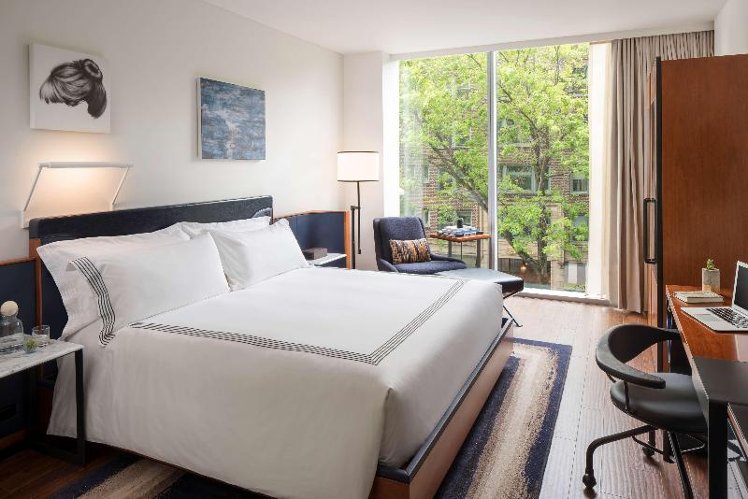 Room DELUXE CITY VIEW KING BED Room