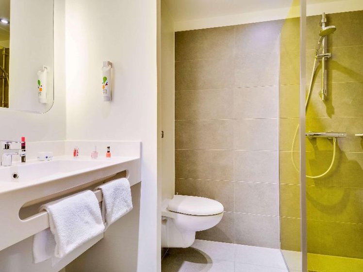 TWIN STANDARD Room