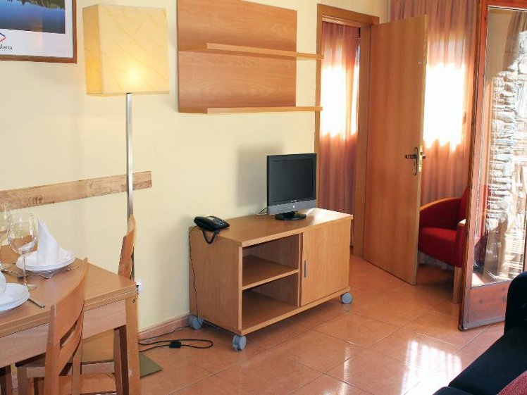APARTMENT CAPACITY 4 ONE BEDROOM Room