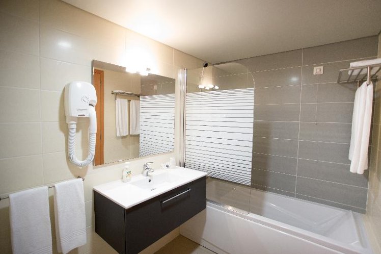 APARTMENT CAPACITY 4 ONE BEDROOM Room