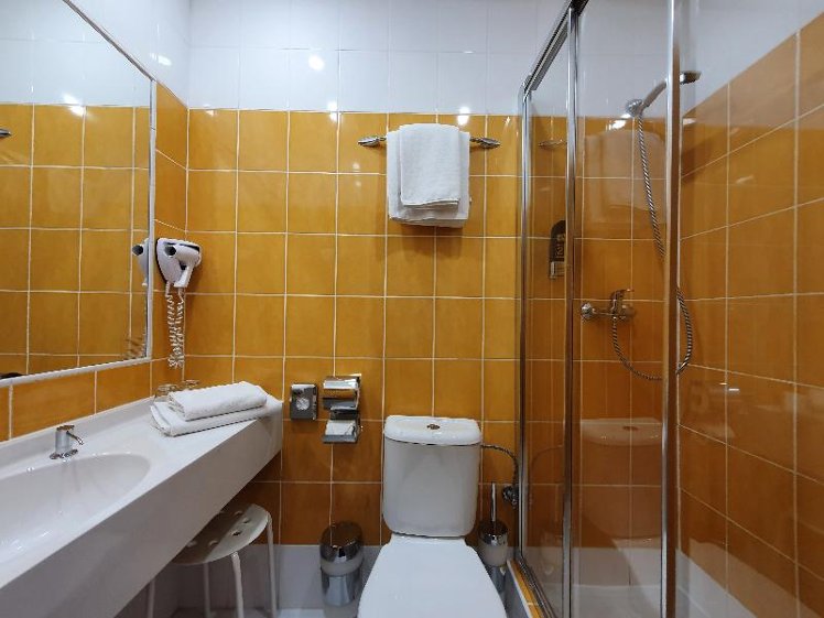 DOUBLE STANDARD Room