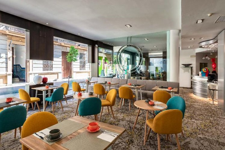Hotel Mariposa