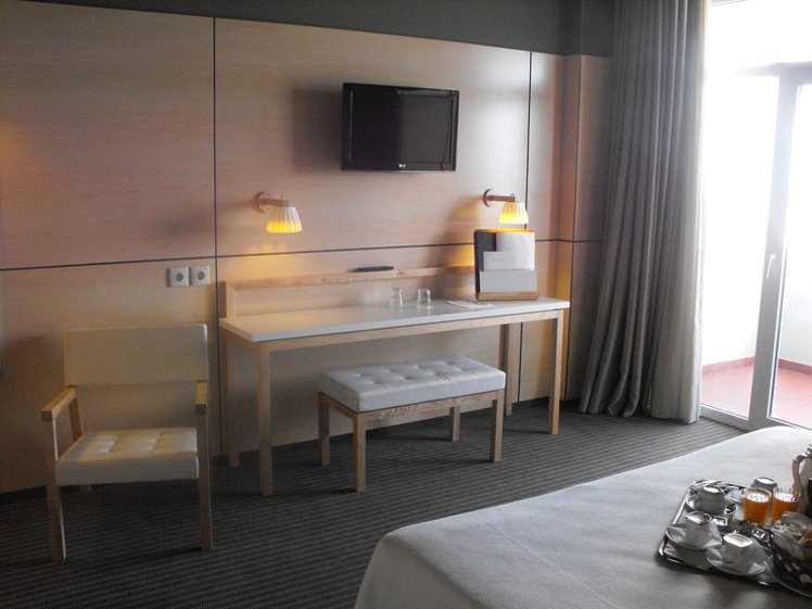 SUITE CAPACITY 3 Room