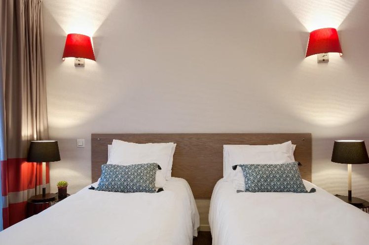 STUDIO TWO BEDS Room