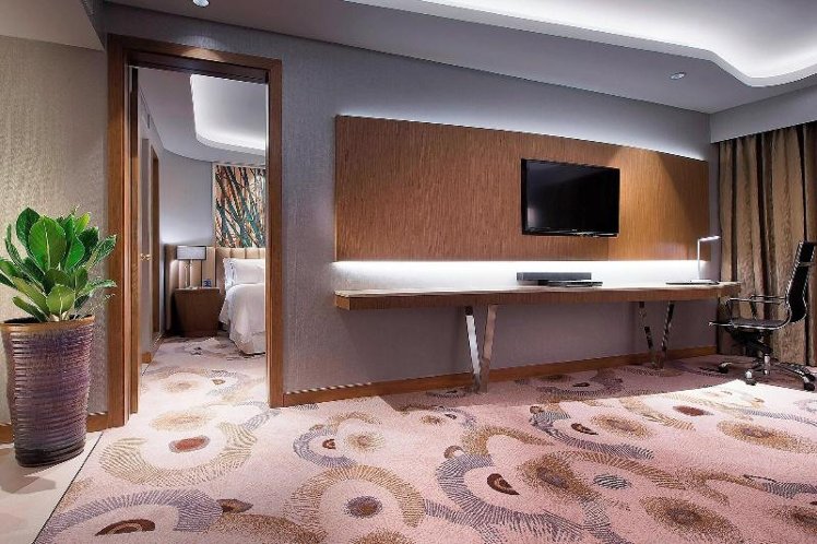SUITE DELUXE TWO DOUBLE BEDS Room
