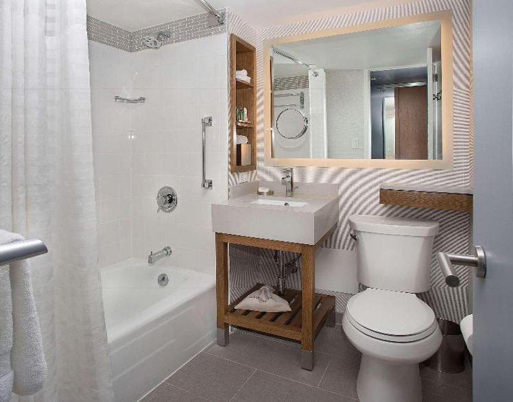 DOUBLE PREMIER Room