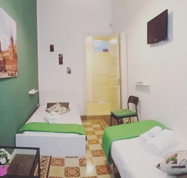 QUADRUPLE STANDARD Room
