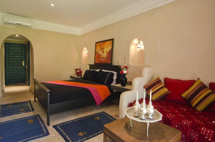 DOUBLE STANDARD Room