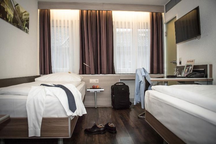 TWIN STANDARD Room