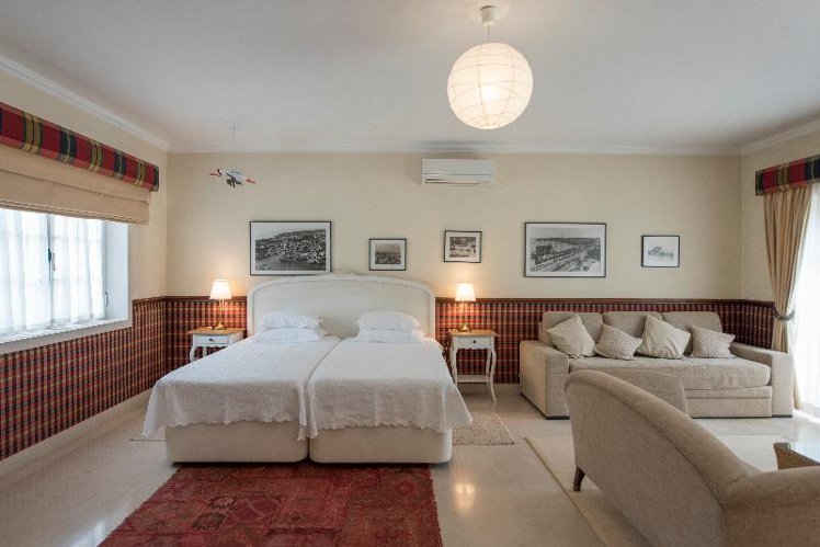 JUNIOR SUITE STANDARD Room