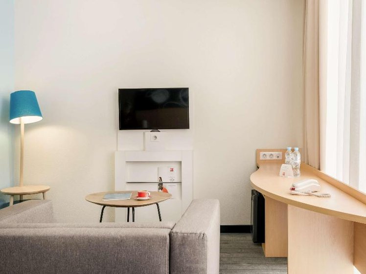 STUDIO WITH DOUBLE BED Room