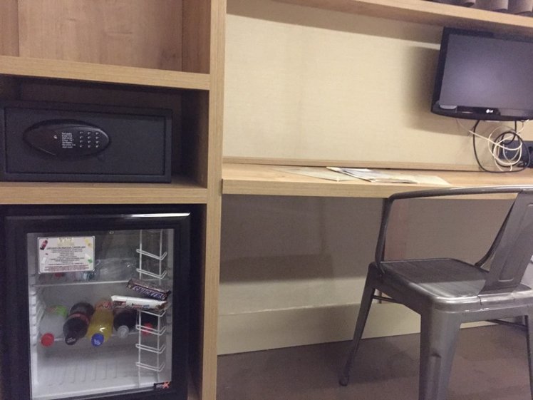 DOUBLE STANDARD Room