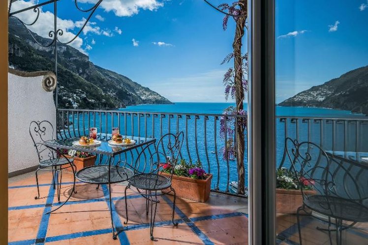 JUNIOR SUITE SEA VIEW WITH BALCONY Room