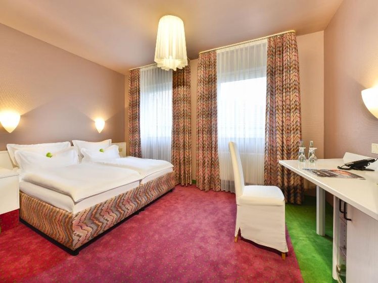 Double or Twin STANDARD Room