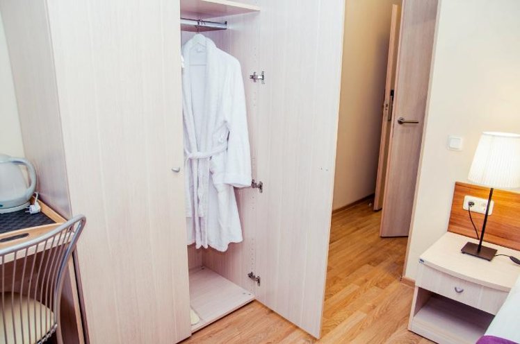 SINGLE COMFORT Room