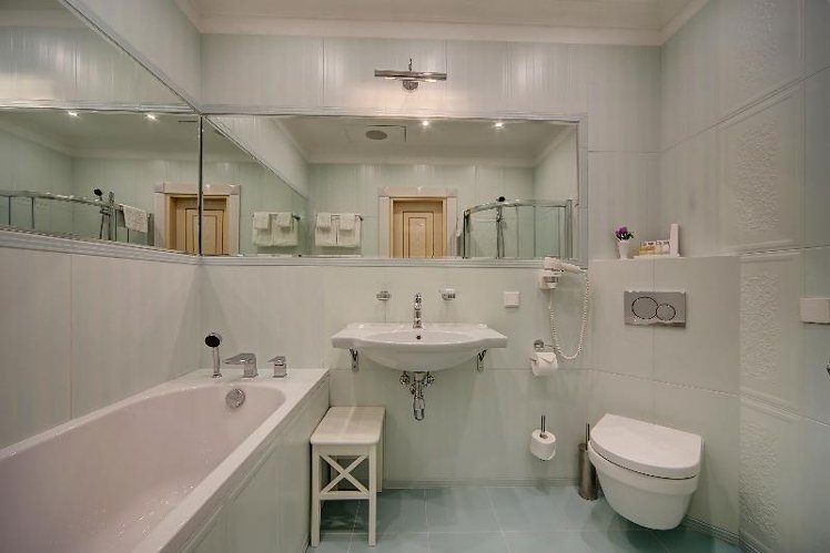 DOUBLE SINGLE USE SUPERIOR Room