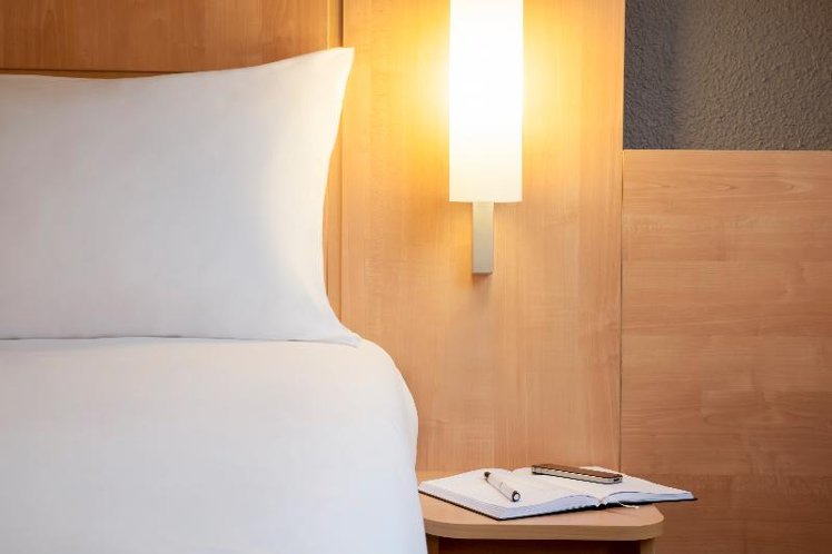 SINGLE STANDARD Room