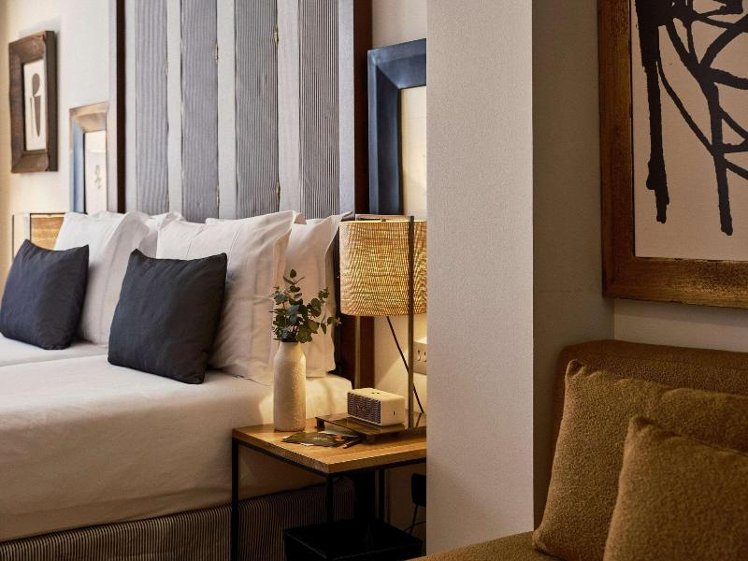 DOUBLE SUPERIOR Room