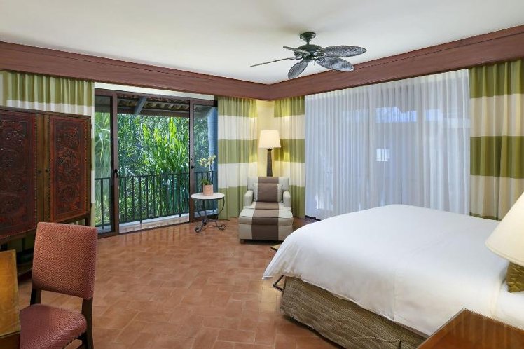 DOUBLE DELUXE WITH VIEWS Room