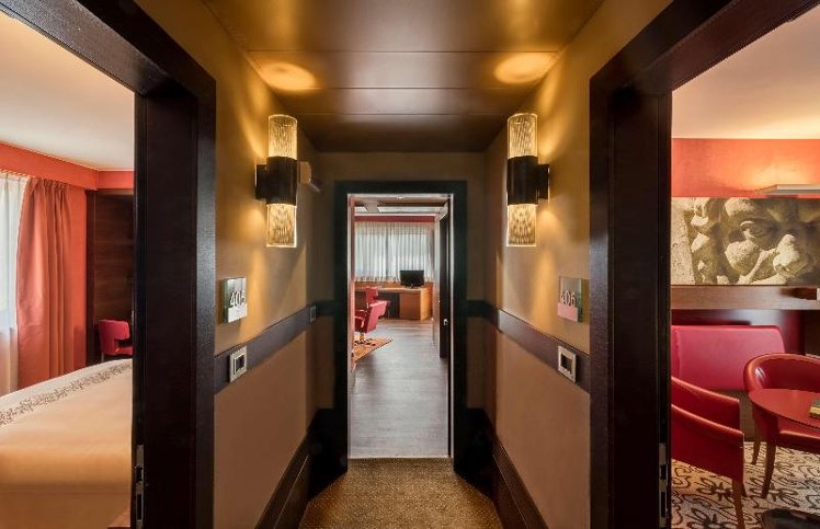 SUITE WITH BALCONY Room
