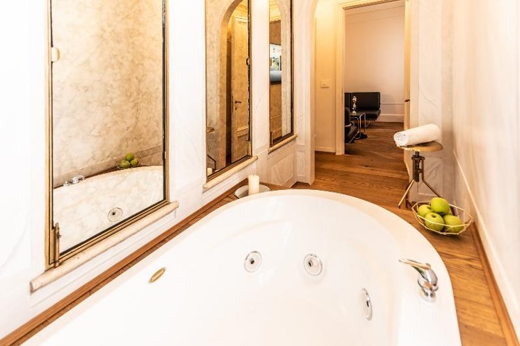 APARTMENT WITH JACUZZI Room