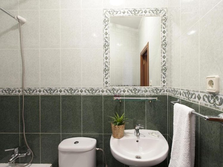 TRIPLE STANDARD Room