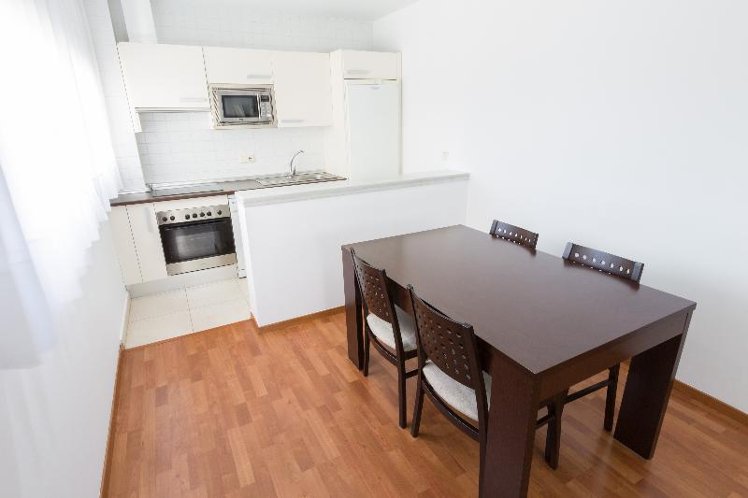 APARTMENT CAPACITY 4 ONE BEDROOM Room