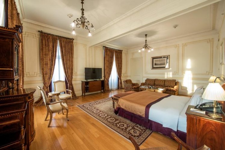 SUITE CLASSIC Room