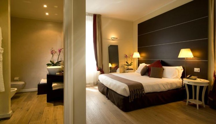 TRIPLE SUPERIOR Room