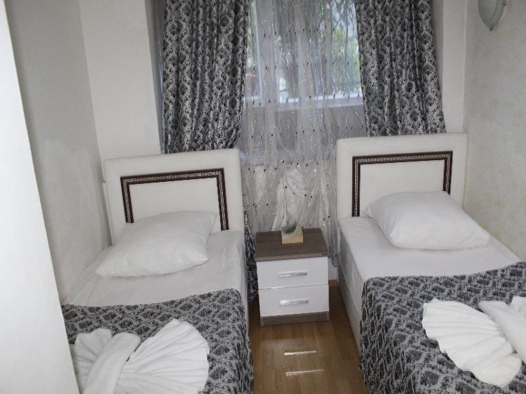QUADRUPLE STANDARD Room