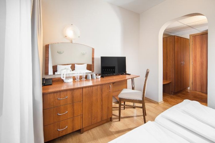 DOUBLE ECONOMY Room