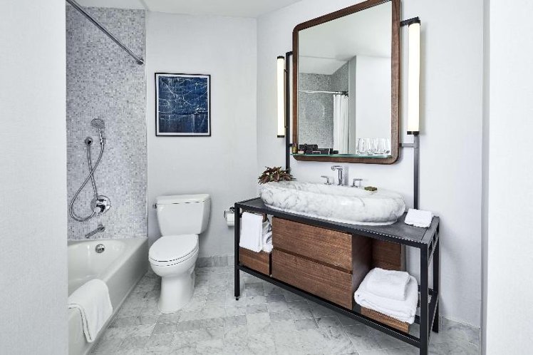 SUITE Accessible KING SIZE BED Room