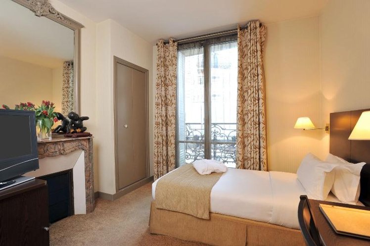 SINGLE STANDARD Room