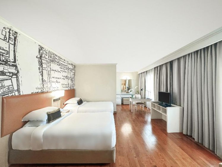 JUNIOR SUITE STANDARD Room