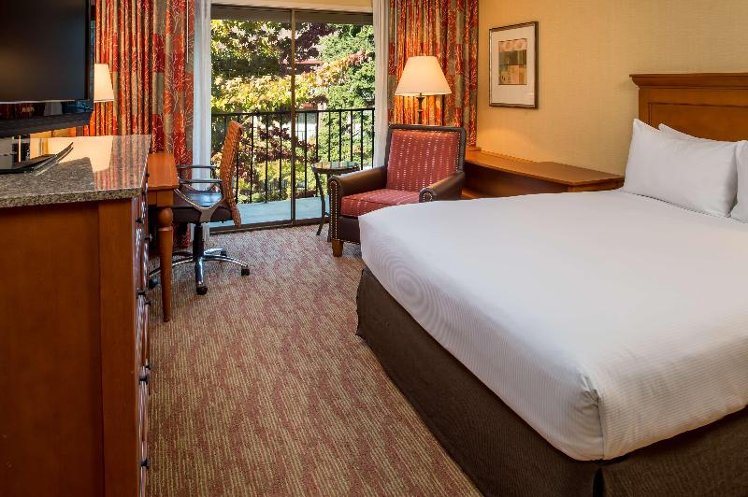 DOUBLE WITH BALCONY Room