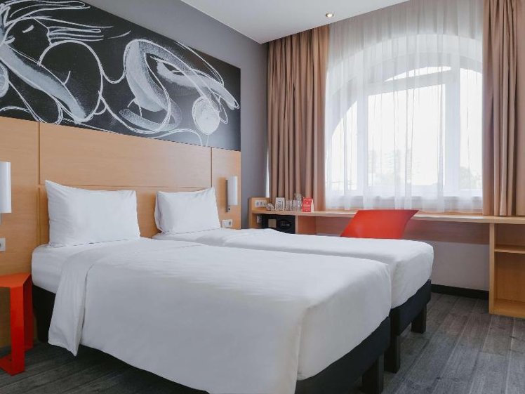 TWIN STANDARD Room