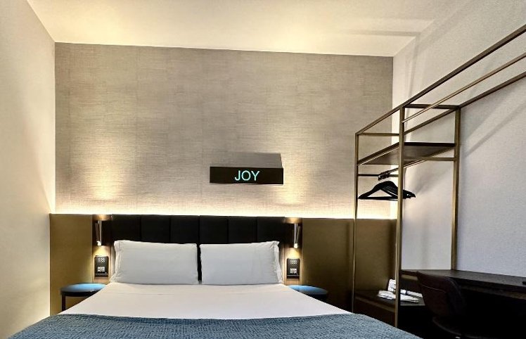 DOUBLE ECONOMY Room