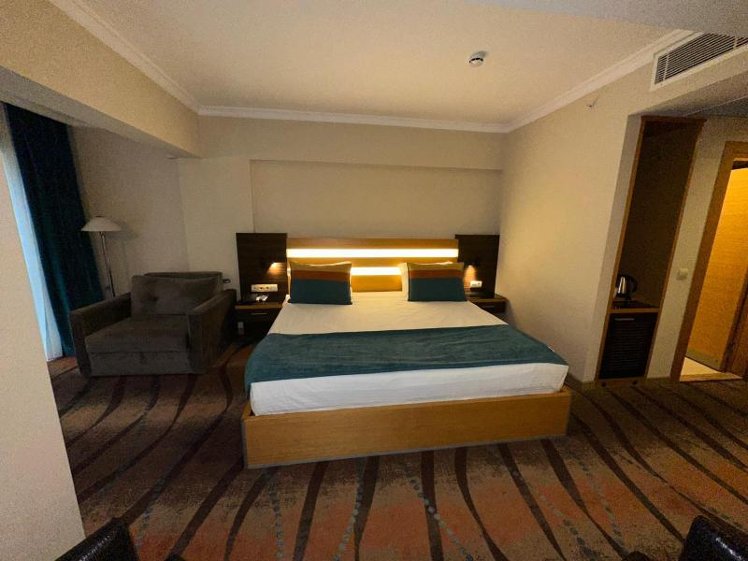 DOUBLE DELUXE SEA VIEW Room