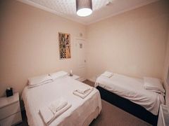 Redhurst Hotel