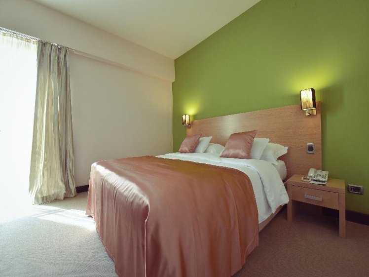 JUNIOR SUITE LUXURY Room