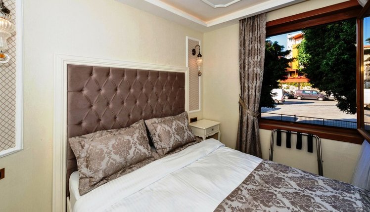 SINGLE STANDARD Room
