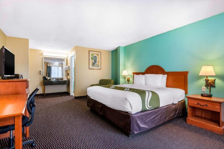 DOUBLE KING BED NON SMOKING Room
