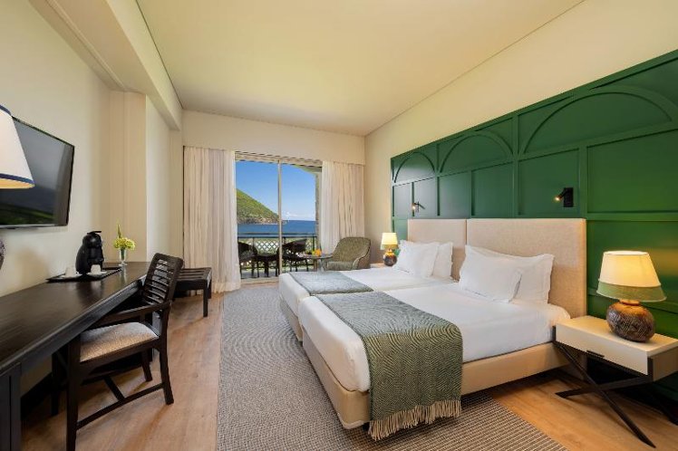 SINGLE CLASSIC SEA VIEW Room