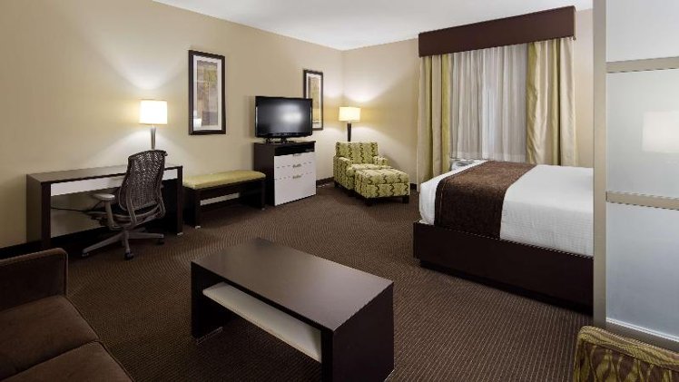 SUITE KING SIZE BED Room