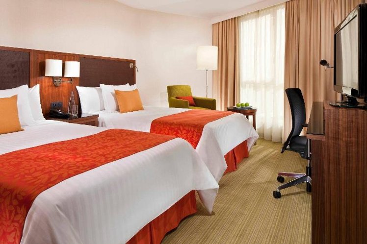 TWIN DELUXE Room