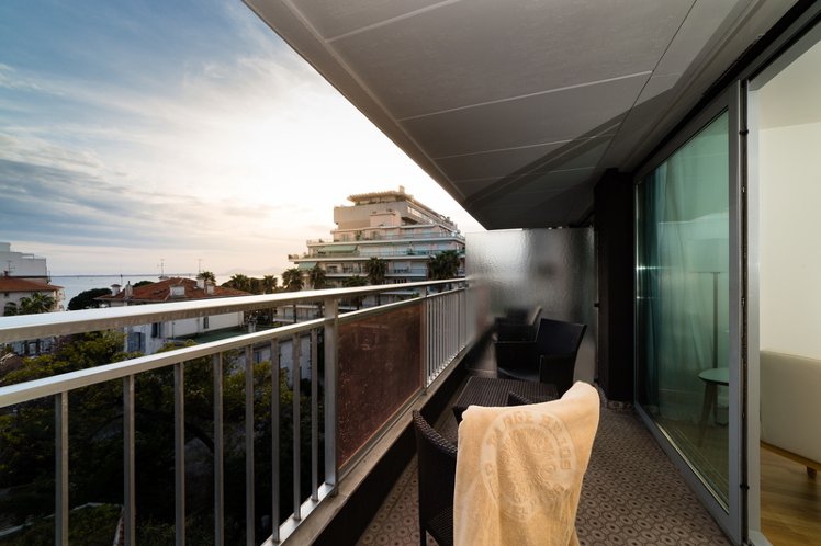 DOUBLE DELUXE Room