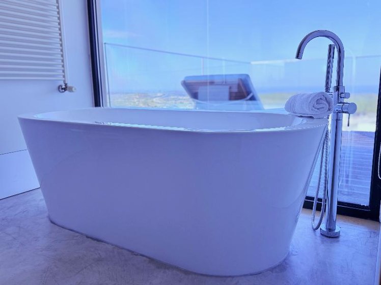 Double or Twin DELUXE SEA VIEW Room