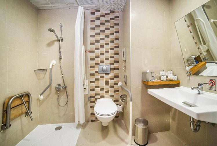 DOUBLE STANDARD Room
