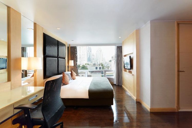 JUNIOR SUITE STANDARD Room