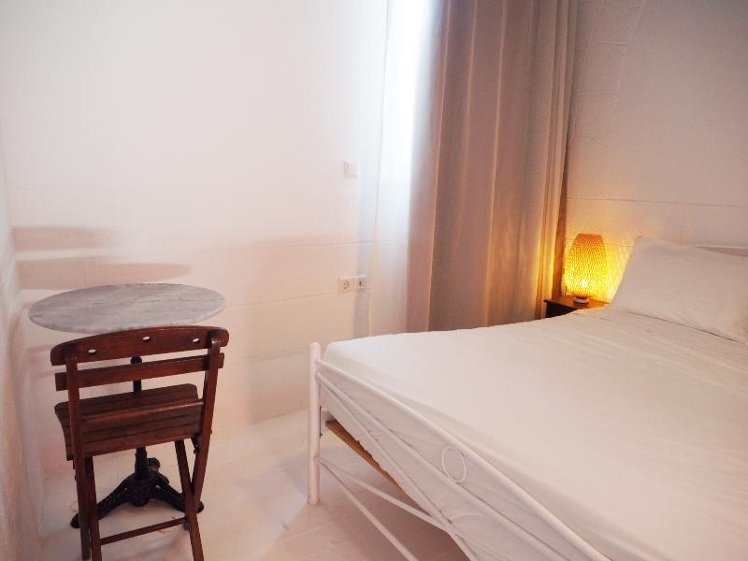 Double or Twin DELUXE Room